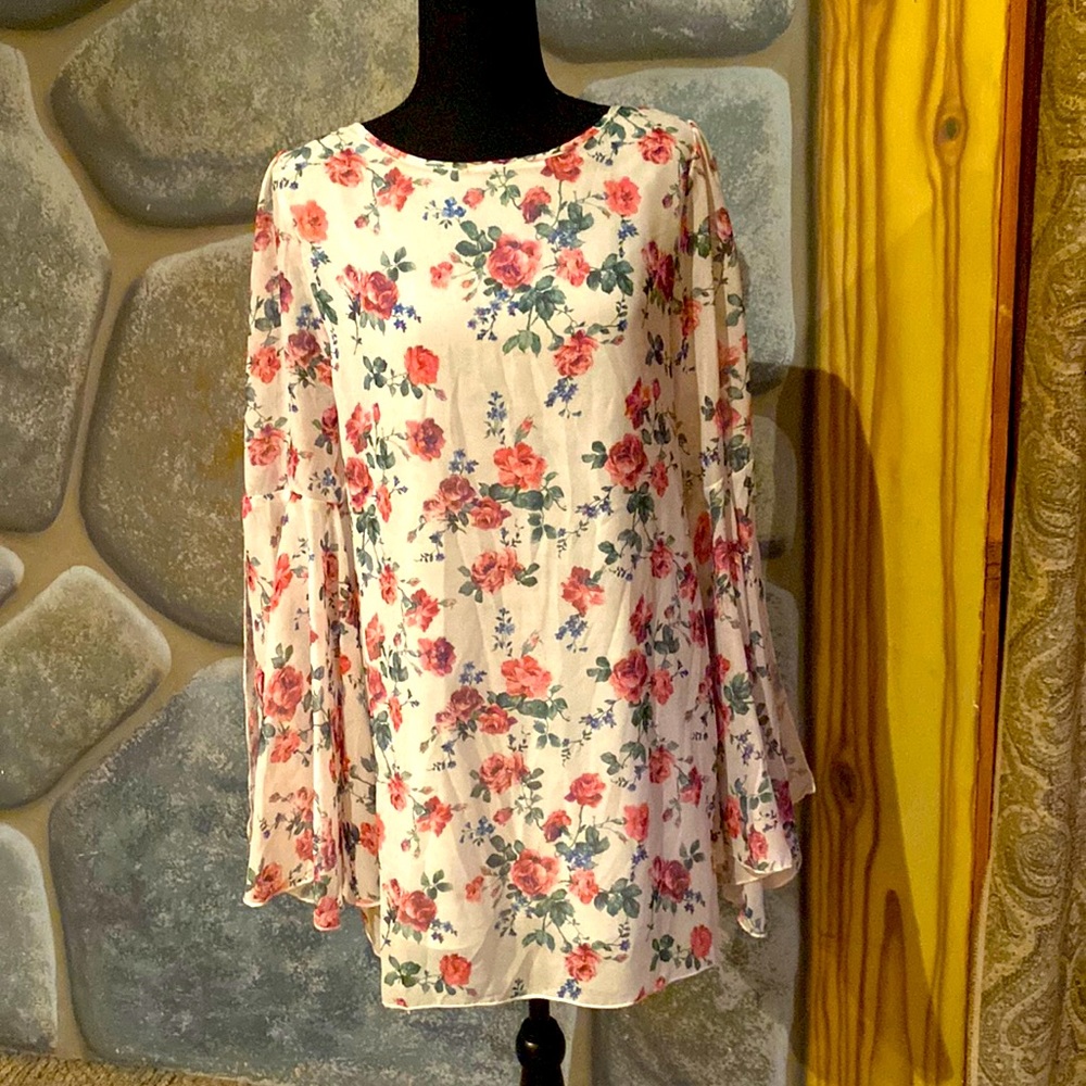 A Caroline Morgan Dress